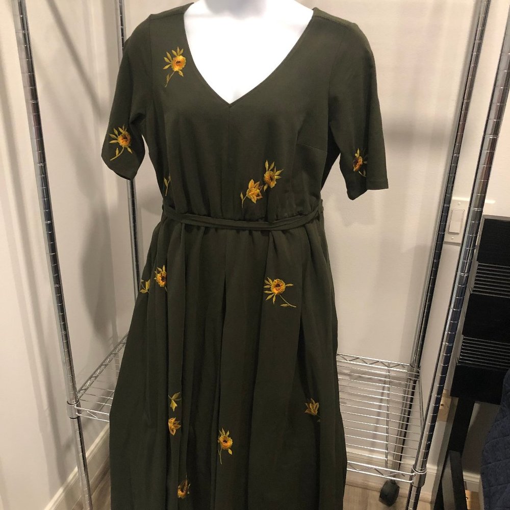 ESHAKTI WAYWARD FANCIES olive green jumpsuit 20